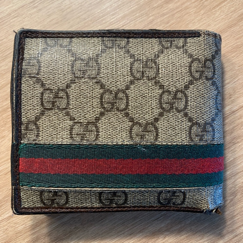 Selling my Gucci billfold wallet. Good condition.